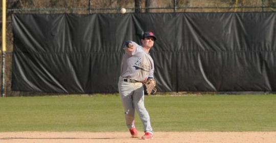 Baseball Drops One at Lenoir