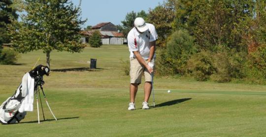 Hurricanes Golf Wraps Up Fall Play