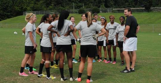 Lady Canes Enter Season at #10
